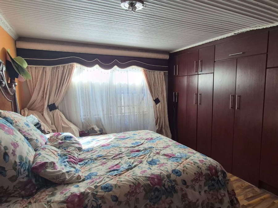 3 Bedroom Property for Sale in Zwide Eastern Cape
